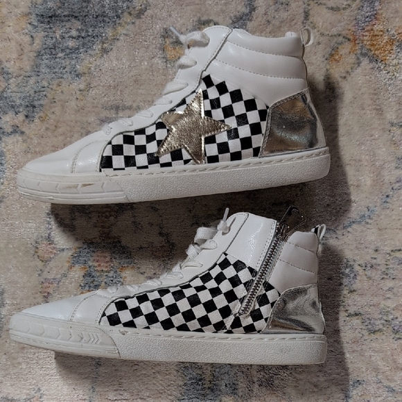 Vintage Havana Checkerboard High-Top Sneakers with Metallic Star • Size 10 - Picture 3 of 8